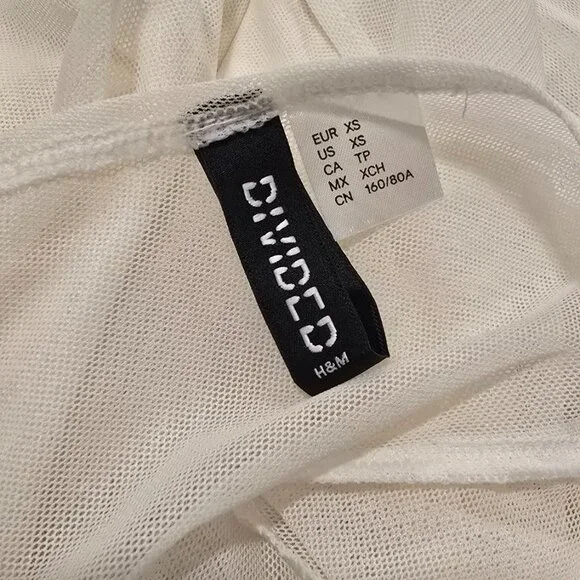 V-Neck Mesh dress - Picture 3 of 3